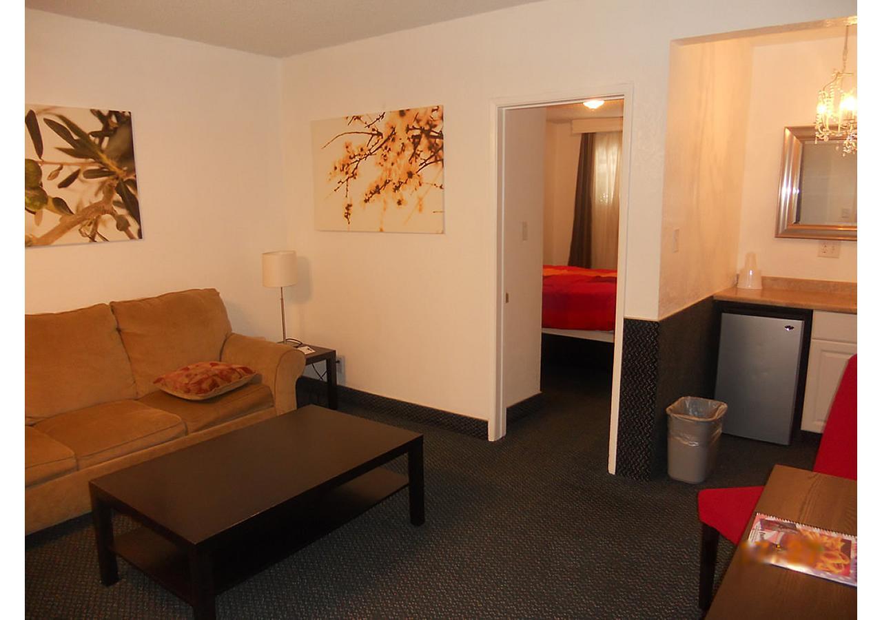 Crown Airport Hotel Инглвуд Экстерьер фото